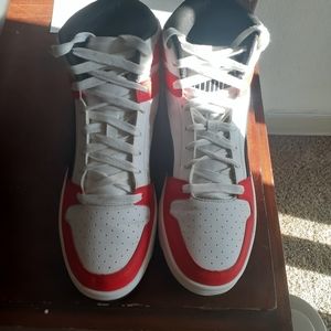 Puma Rebound Layup SL Sneakers